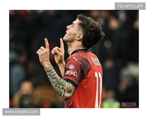 泰勒亚当斯称赞普利西奇为世界级球员需给予更多自由度以发挥潜力